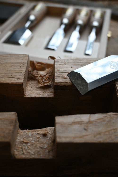 Kirschen Kurzbeitel 5er Set mit Rotbuchenheft im Holzkasten