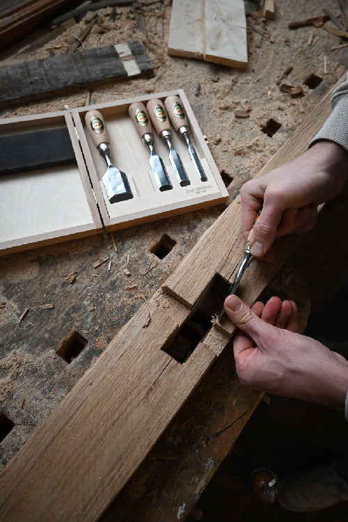 Kirschen Kurzbeitel 5er Set mit Rotbuchenheft im Holzkasten