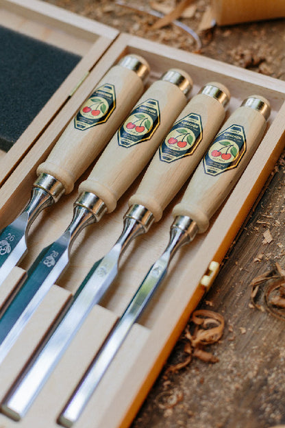 Kirschen Stechbeitel 4er Set im Holzkasten