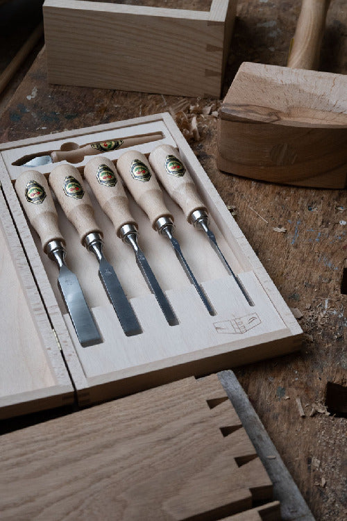 Kirschen Zinkenbeitel Set mit Anreißmesser und Holzkiste